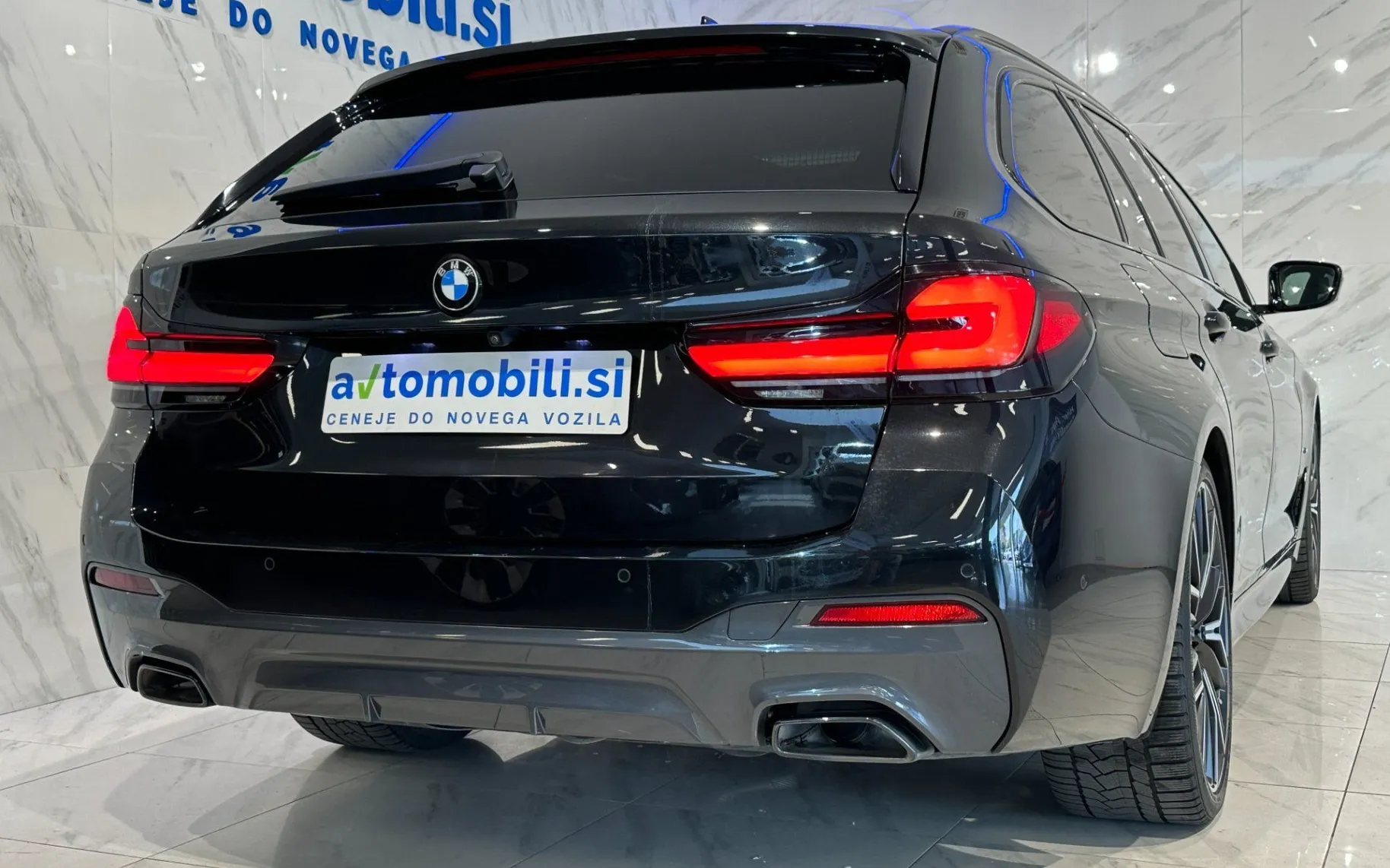 Zunanja slika - BMW serija 5 Touring: - 540d |xD|M|Laser|Pano|360K|HUD|Hlaj|Harman|Memory. - 6