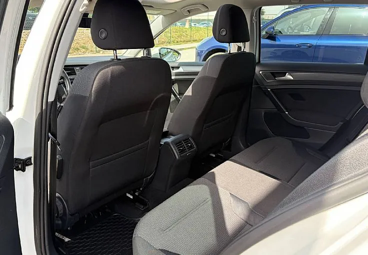 Zunanja slika - Volkswagen Golf - 1.6 TDI BMT R-Line Edition PANORAMA - 11