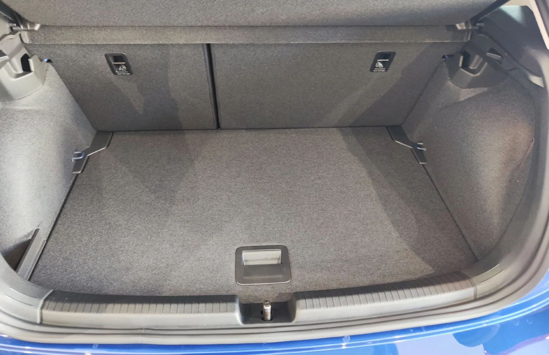 Zunanja slika - Volkswagen Polo - 1.0 TSI 4ALL 70  95 v prihodu - 12