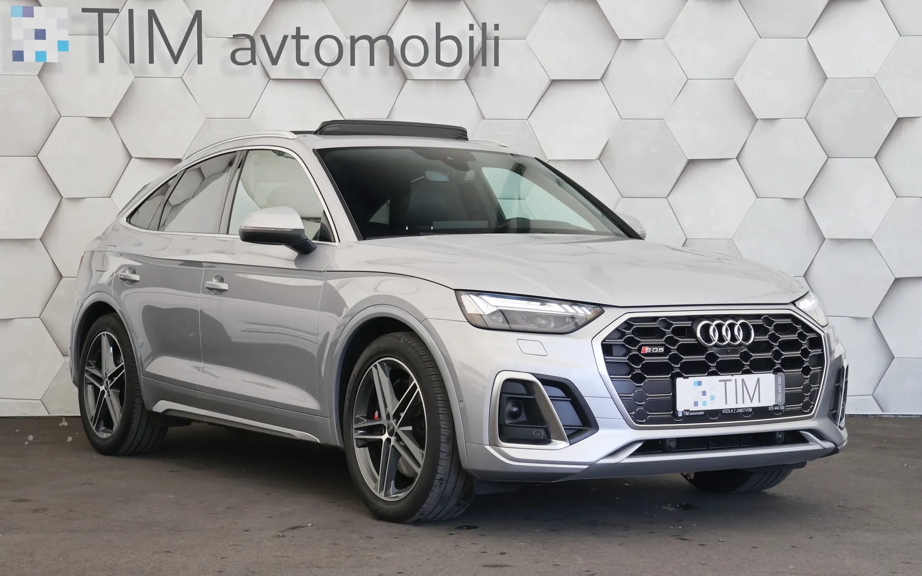 Zunanja slika - Audi SQ5 Sportback - Quattro Tiptronic - 2