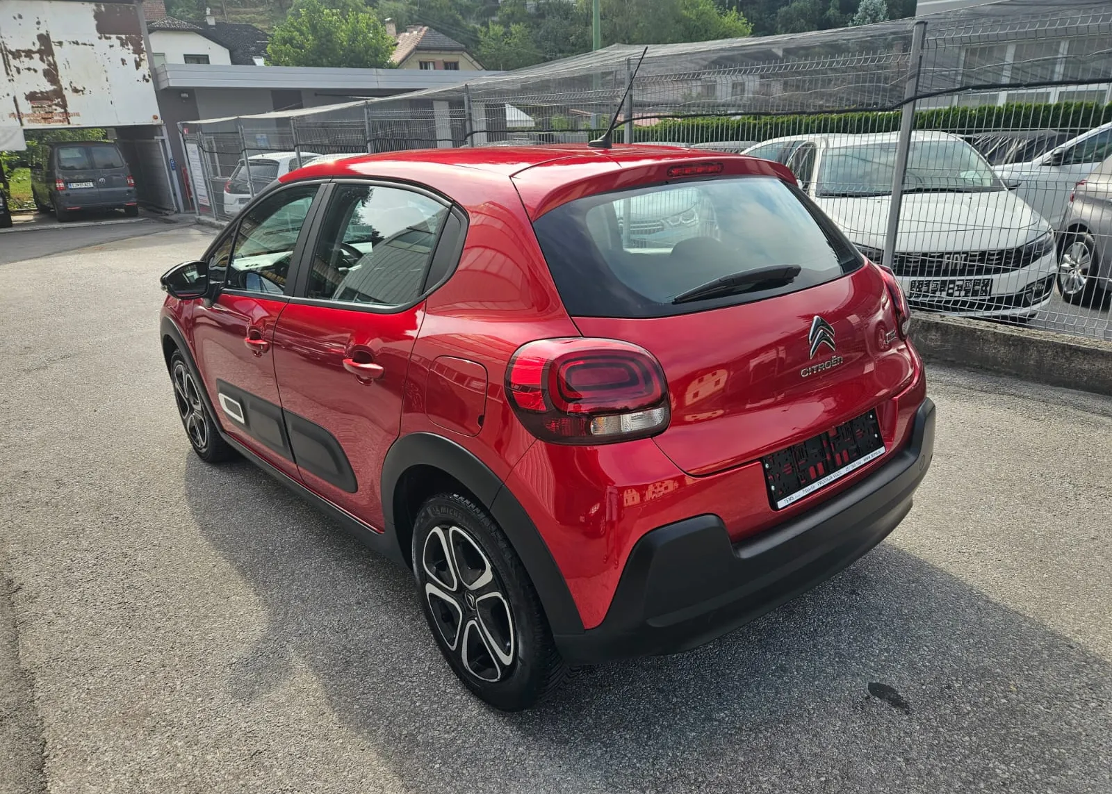 Zunanja slika - Citroën C3 - 1,2 PureTech 83 - Feel Nav - 4