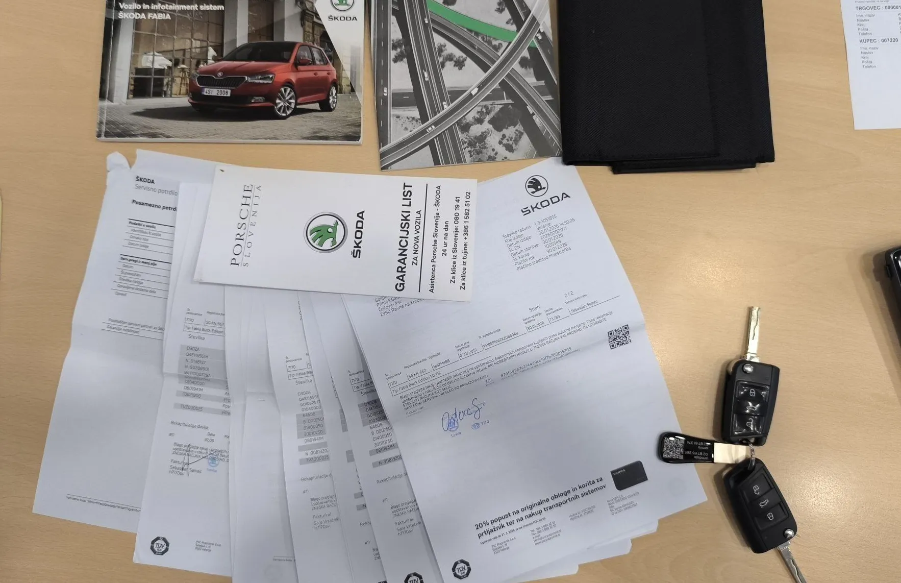 Zunanja slika - Škoda Fabia - 1.0 TSI Black Edition-SLO-1.LAST.- samo 80 TKM - 16