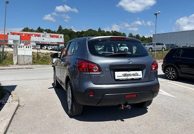 Zunanja slika - Nissan Qashqai - 2.0 16V Tekna TOOP STANJE - 7