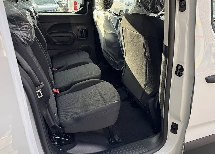 Zunanja slika - Peugeot Rifter - N1 L1 Active Pack 1.5 HDI 100 - 10