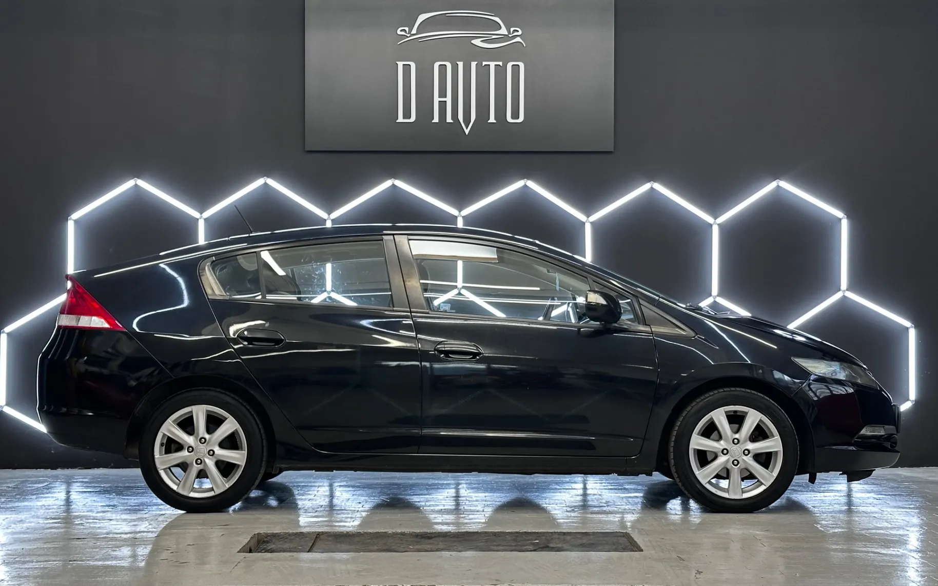 Zunanja slika - Honda Insight - 1.3 HYBRID AVTOMATIK KLIMA TEMPOMAT NOVE Z. GUME.. - 5