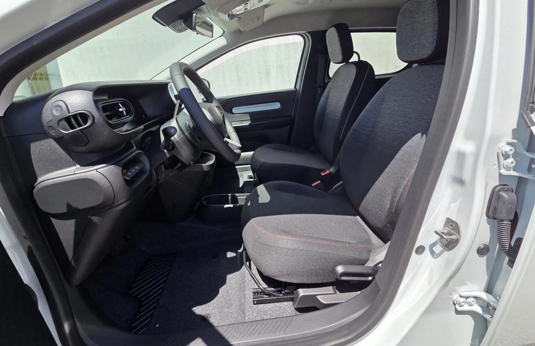 Zunanja slika - Renault Twingo - E-Tech Techno - 9