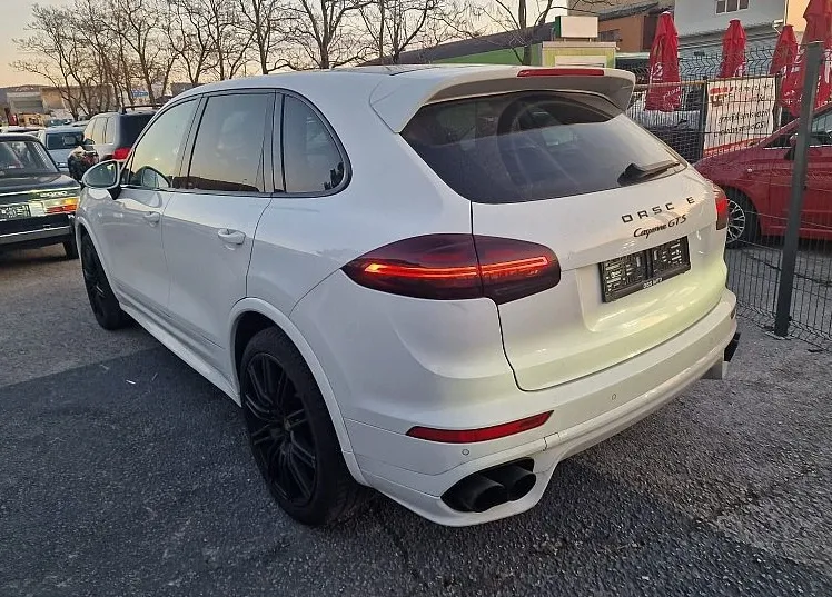 Zunanja slika - Porsche Cayenne - GTS 3.0 TD - 2