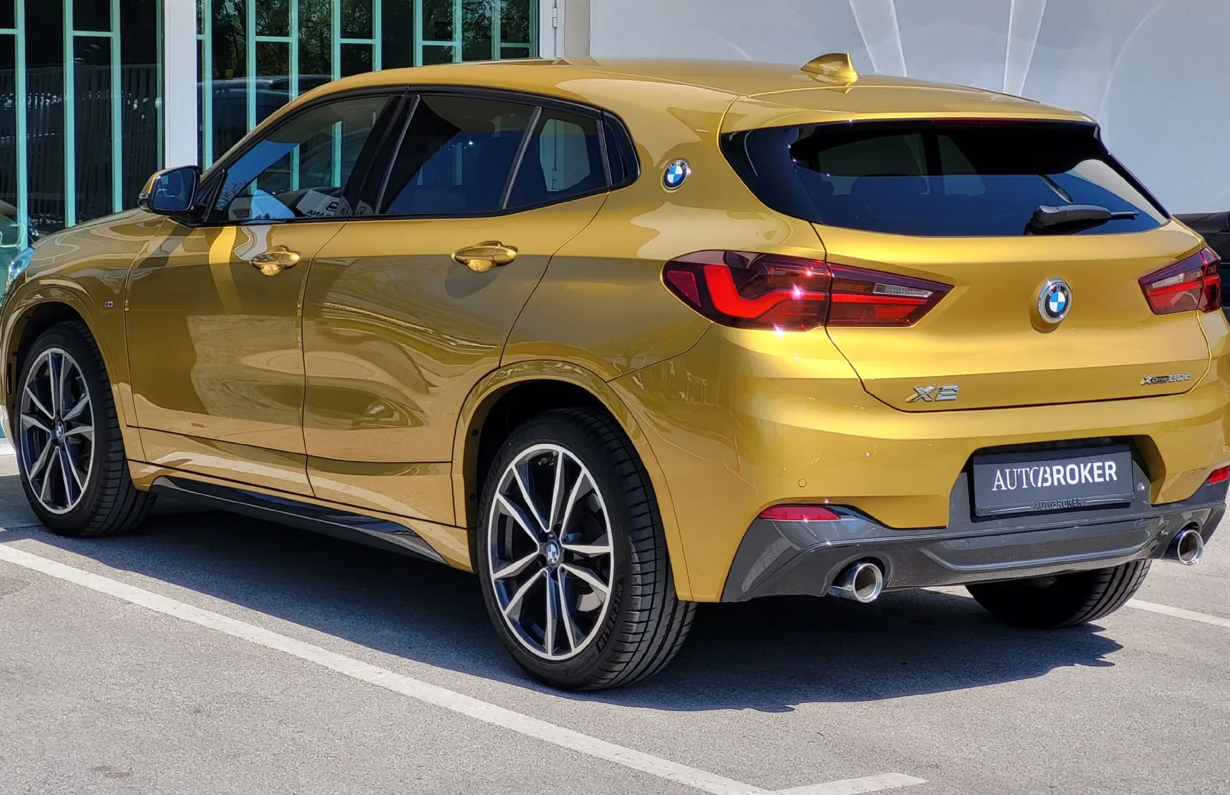 Zunanja slika - BMW X2 - serija : xDrive20d AT  M-Sport Cena novega 61000 EUR - 7