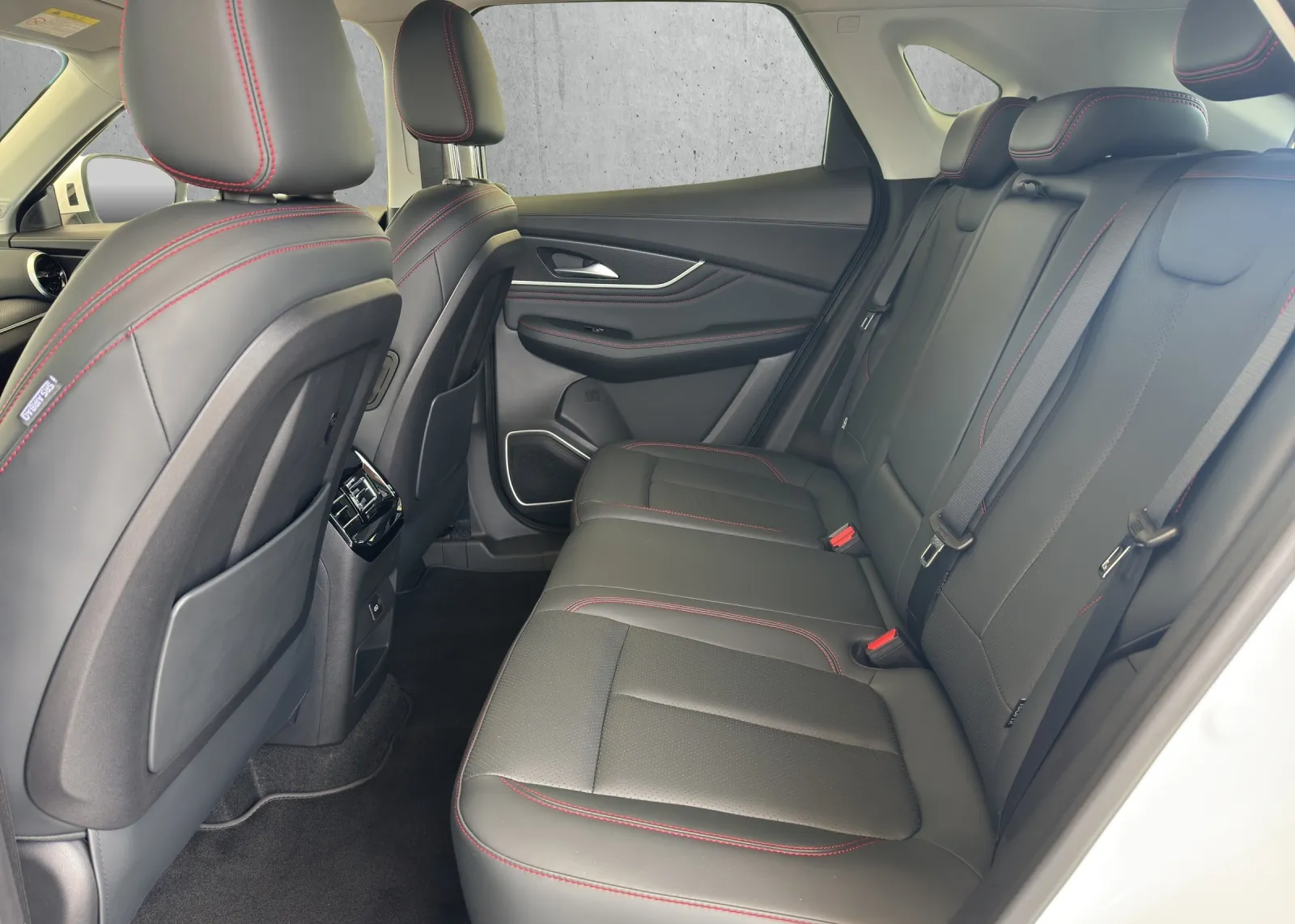 Zunanja slika - Forthing Forthing T5 EVO - T5 Evo 1.5T EXCLUSIVE ADAS +PANORAMA+KAMERA+MRTVI KOT+DAB - 7
