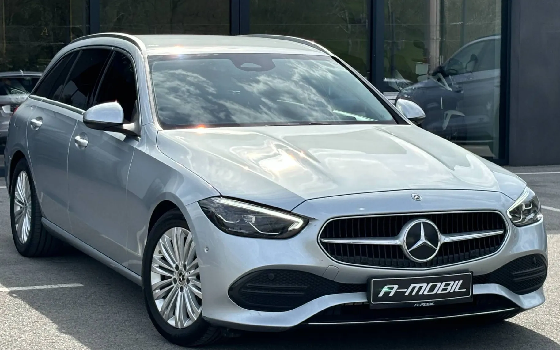Zunanja slika - Mercedes-Benz C-Razred - C 200 d 9G-TRONIC Avantgarde LED-ACC-KAMERA... - 2