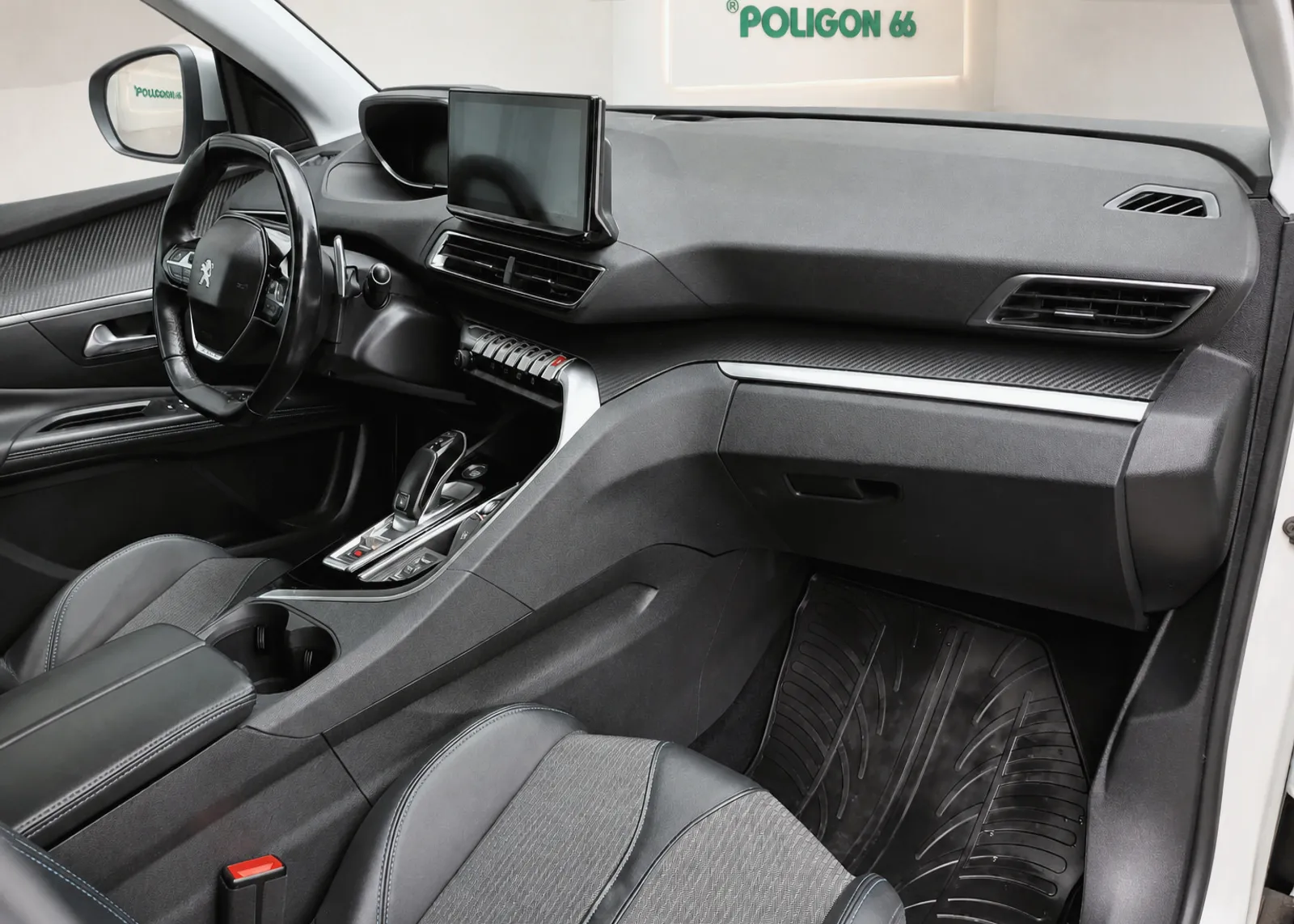 Notranja slika - Peugeot 3008 - 1.5 BlueHDI Allure-Avt.FULL LED-KAMERA-1 LASTNIK - 11