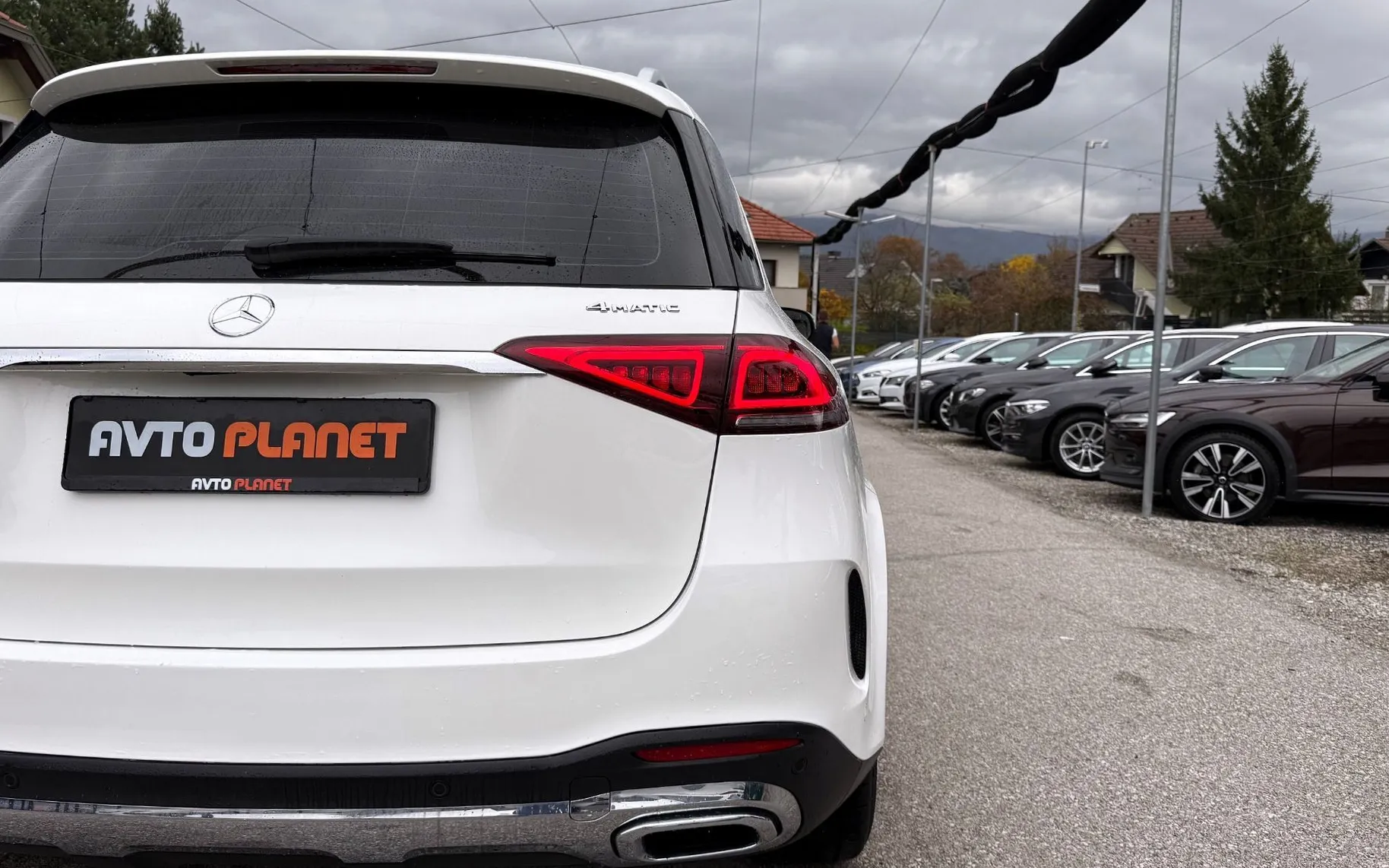 Zunanja slika - Mercedes-Benz GLE-Razred - GLE 300 d 4MATIC AMG LiNE AIRMATIC LED 360K ALU20 - 12