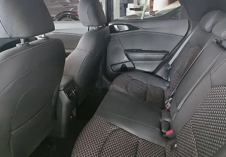 Zunanja slika - KIA XCeed - 1.6 T-GDi WAY 7DCT. VEČ BARV - 11