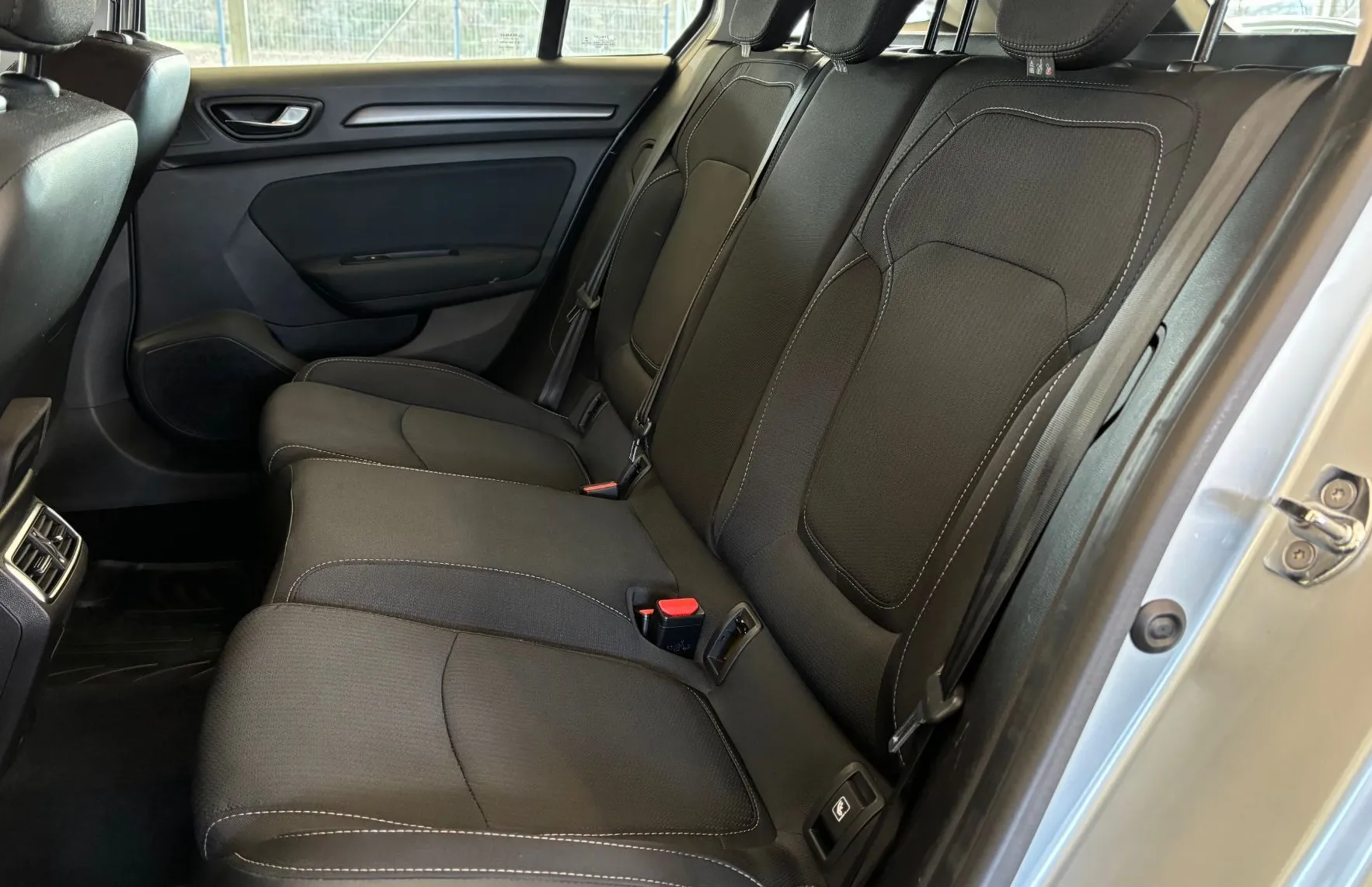 Zunanja slika - Renault Mégane - Megane INTENS Blue dCi 115 EDC - 8