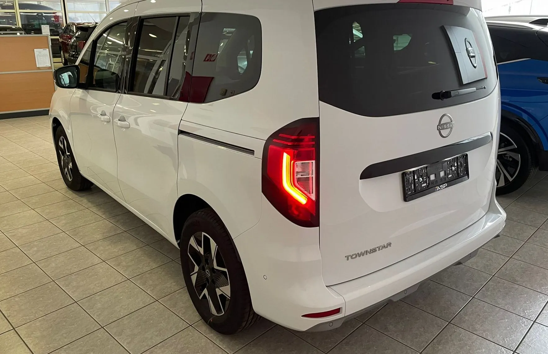 Zunanja slika - Nissan Townstar - Combi L1 1.3 DIG Tekna - 5