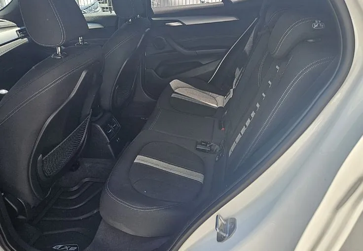 Zunanja slika - BMW X2 - serija : sDrive18d - LED - ALU - NAVI - PDC - 9