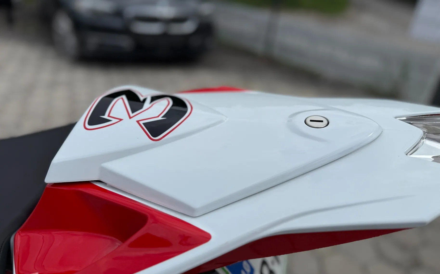 Zunanja slika - BMW Serija 1 - 1 Series S1000RR - 11