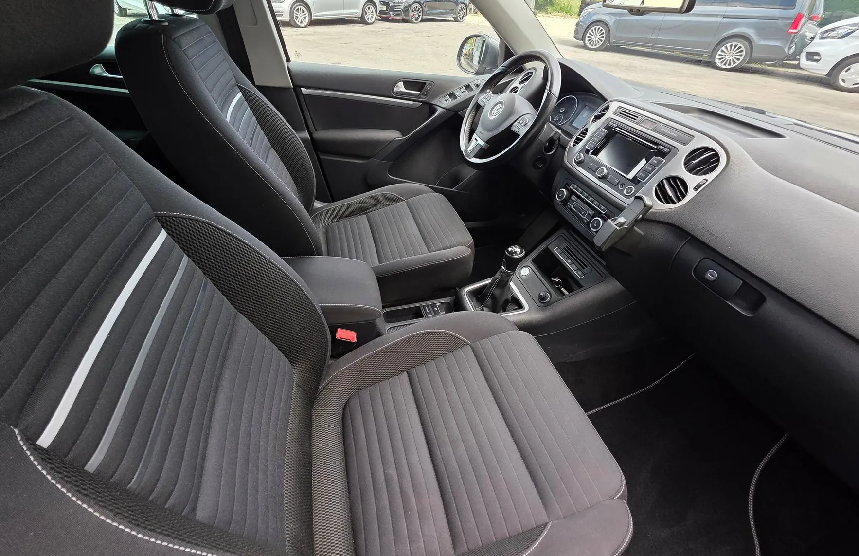 Zunanja slika - Volkswagen Tiguan - 2.0 TDI 4MOTION BMT XENON-GRETJE-KAMERA-GRETJE SŽ - 11