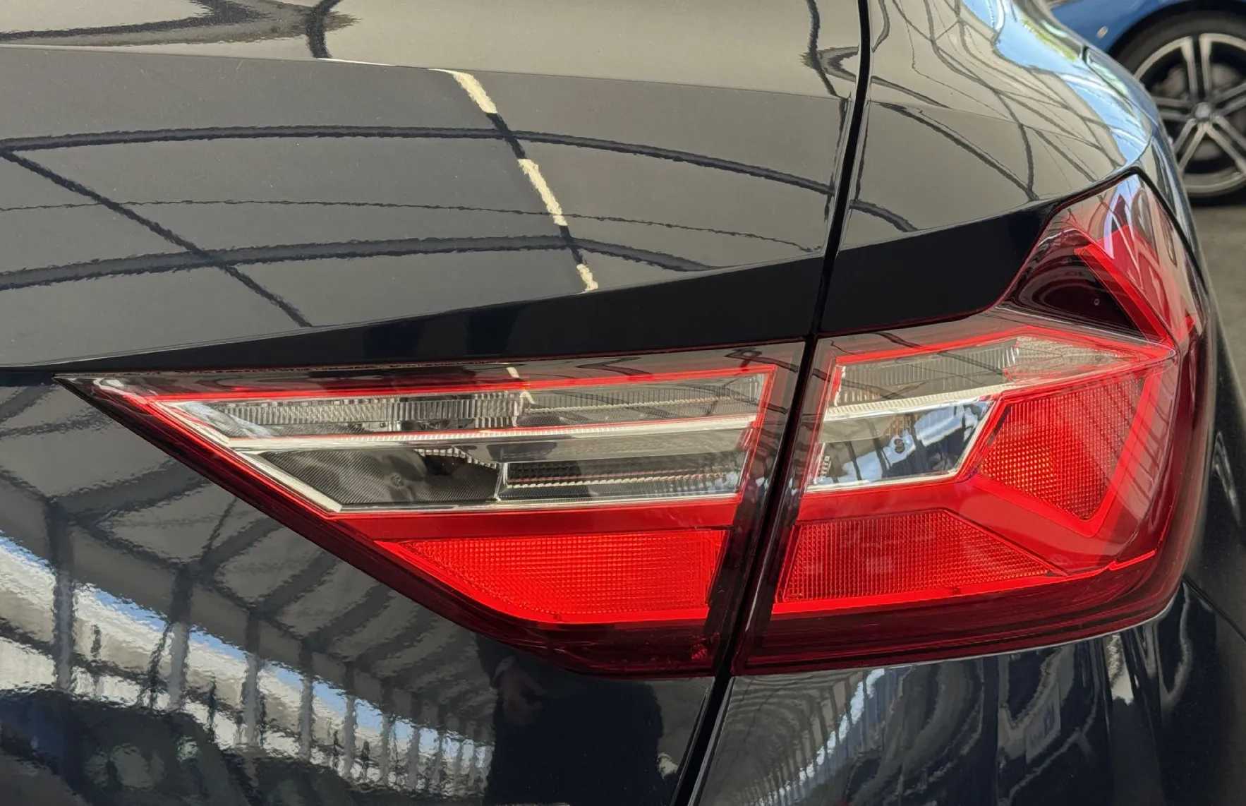 Zunanja slika - Audi A1 - SB 30 TFSI Advanced S tronic VIRTUAL-KAMERA - 6