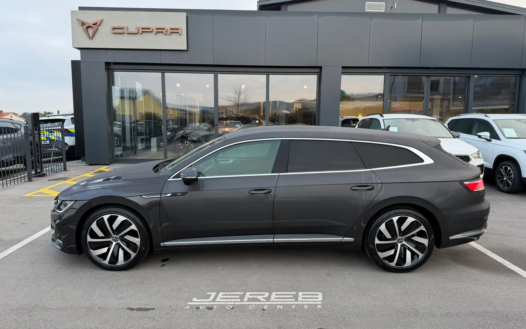 Zunanja slika - Volkswagen Arteon - 2.0 TDI 4MOTION avt. 147kW R-Line - 5