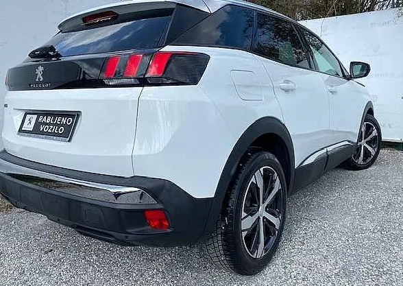 Zunanja slika - Peugeot 3008 - ALLURE 1.2 130 - NAVI-GRIP CONT+JAMSTVO - 7