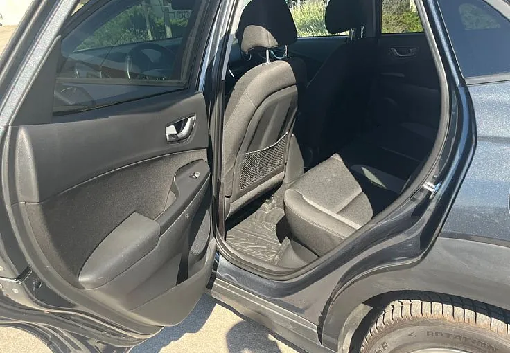 Zunanja slika - Hyundai Kona - 1.6 CRDi 115 Impression - 12