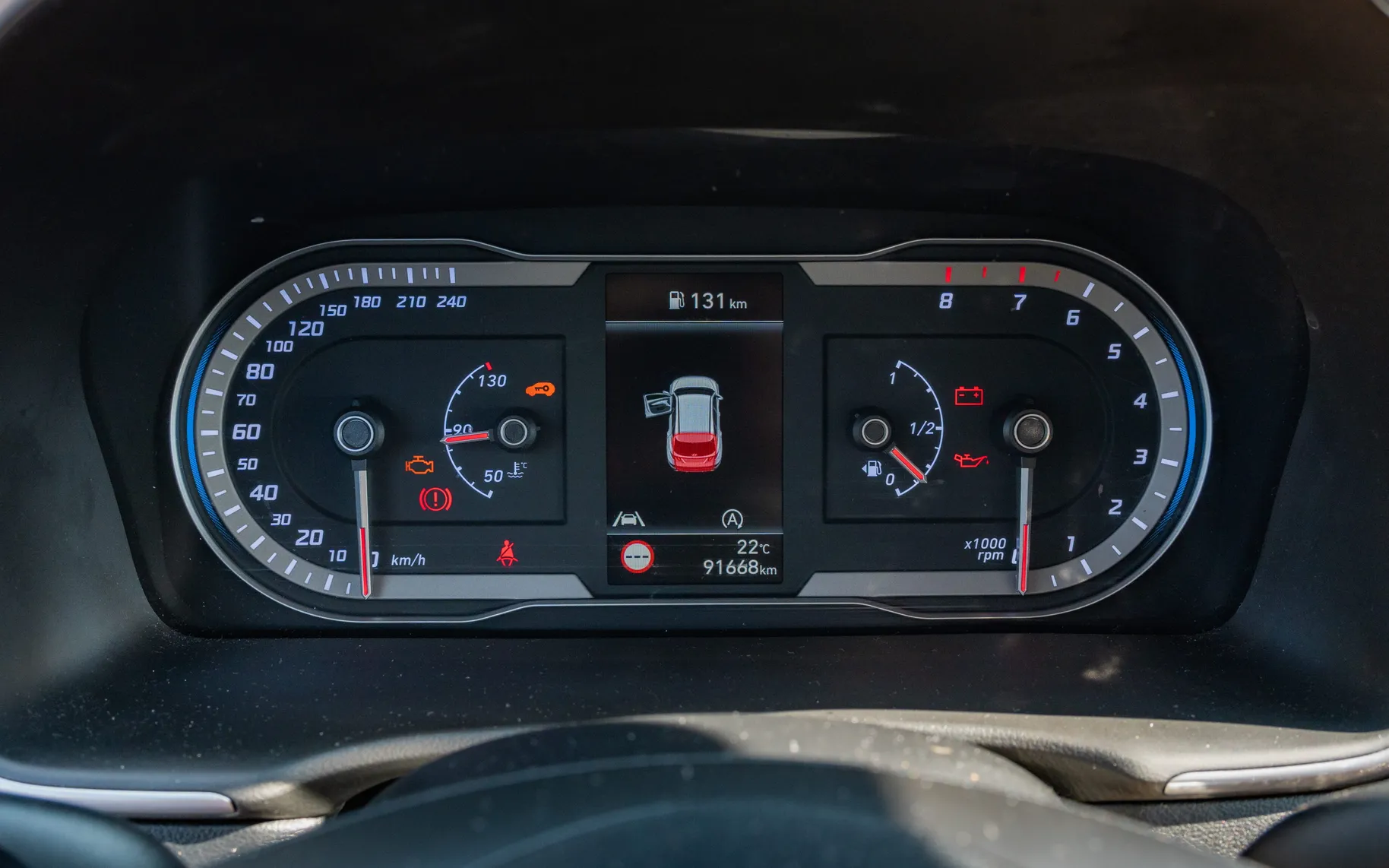 Notranja slika - Hyundai Tucson - 1,6 T GDI Style - 11
