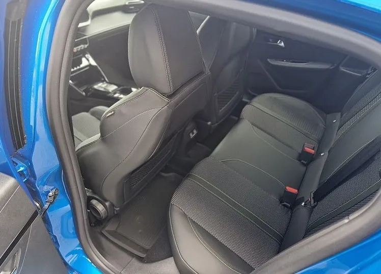 Zunanja slika - Peugeot 208 - GT HIBRID 110 e-DCT - 8