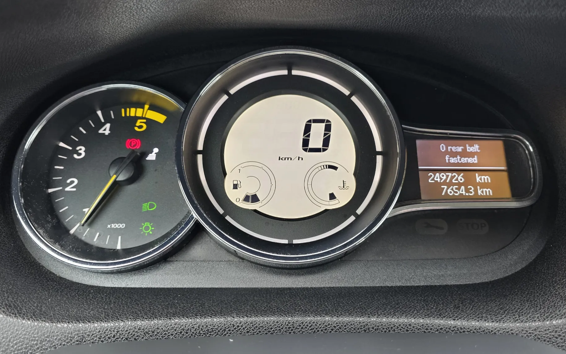 Zunanja slika - Renault Megane - Mégane Mégane Coupé 1,9 dCi Dynamique SLO - 10