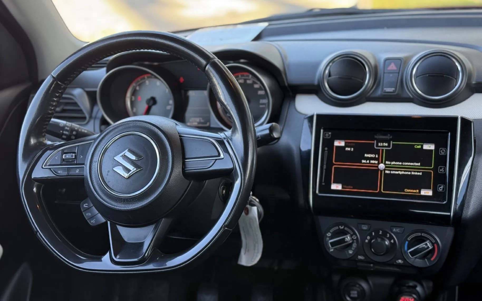Zunanja slika - Suzuki Swift - 1.2 VVT ALLGRIP PREMIUM - 12