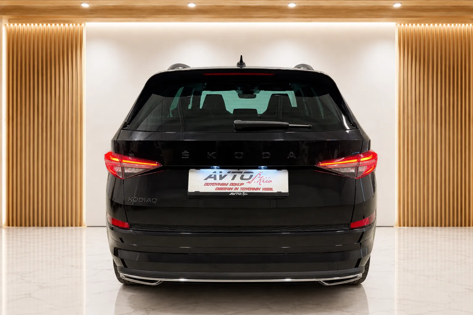 Notranja slika - Škoda Kodiaq - 2.0 TDI-SPORTLINE-VIRTUAL-ACC-NAVI-DSG-F1-GRETJE S - 8