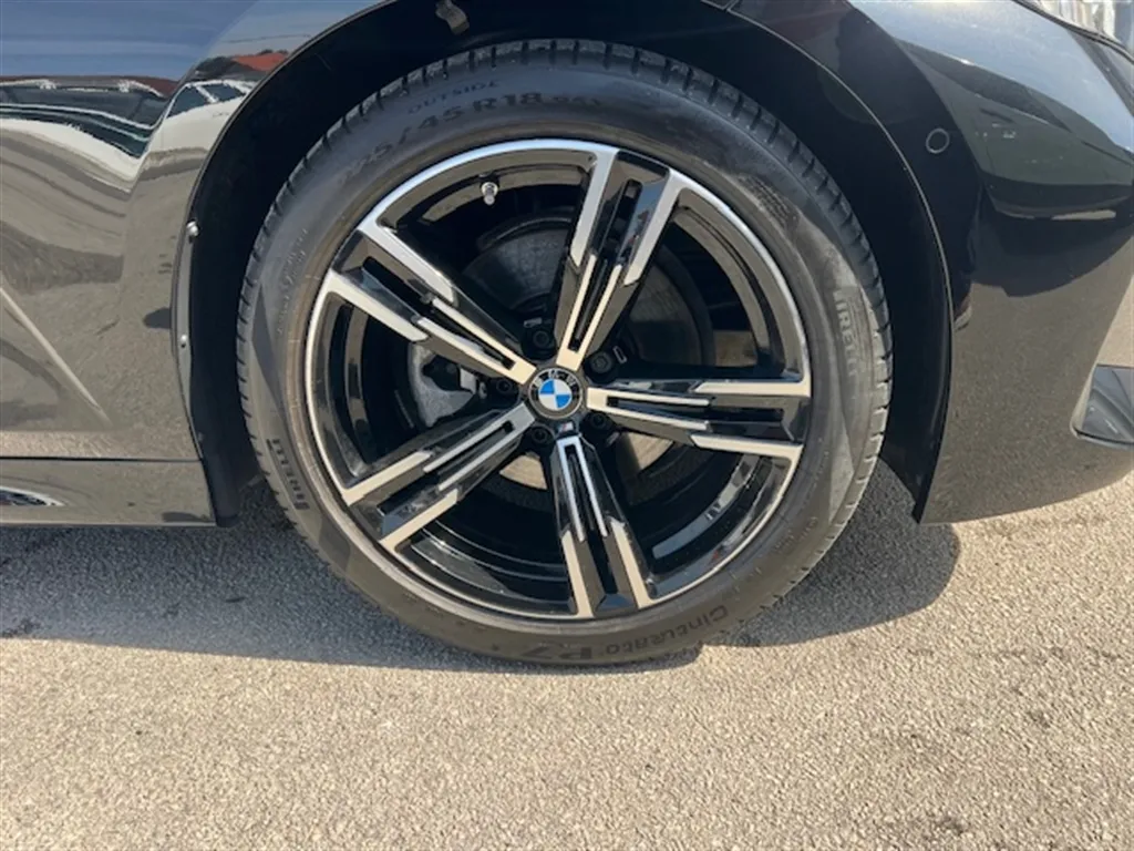 Zunanja slika - BMW Serija 3 - 320i - 4