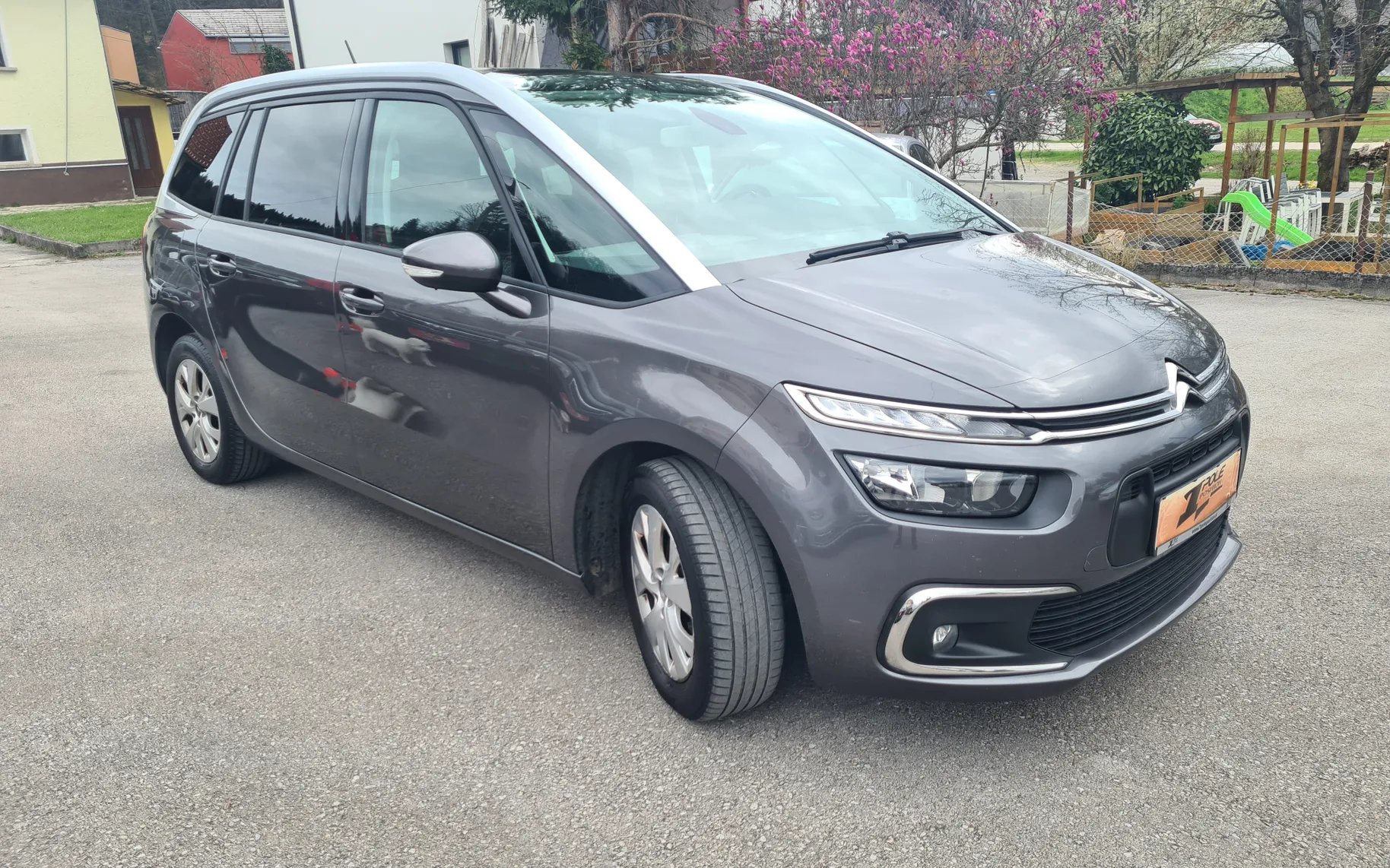 Zunanja slika - Citroën C4 - Grand Spacetourer - 16