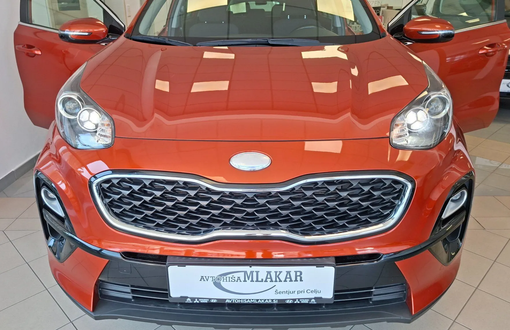 Zunanja slika - KIA Sportage - 2WD 1.6 GDI LX Edition ISG-1.LAST-SLO-LED-KAMERA- - 6