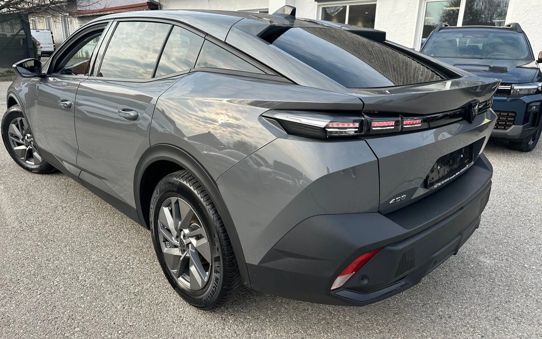 Zunanja slika - Peugeot 408 - 1.2 PureTech 96 KW.KAMERA.LED.USNJE.NAVI.2023 - 4