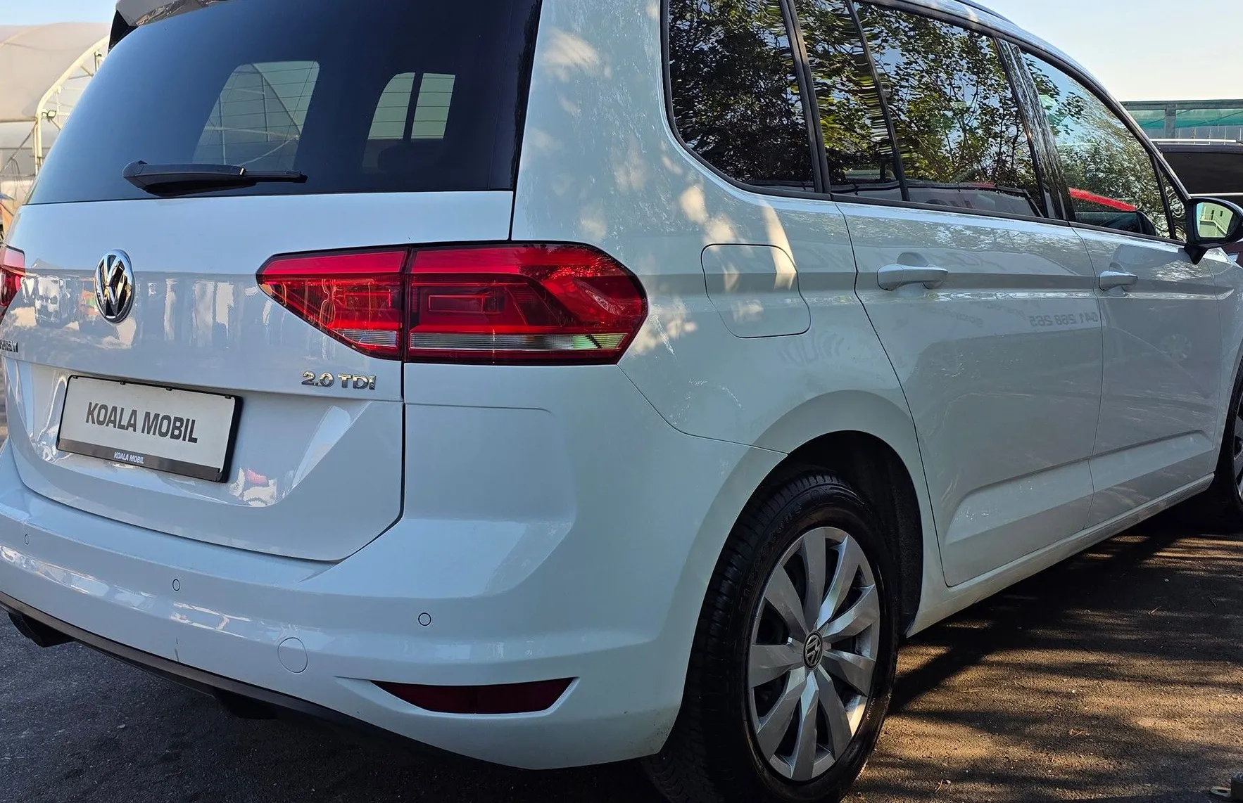 Zunanja slika - Volkswagen Touran - 2.0 TDI BMT HIGHLINE ZASLON-KLIMA-SLOVENSKI-1.LAST - 4