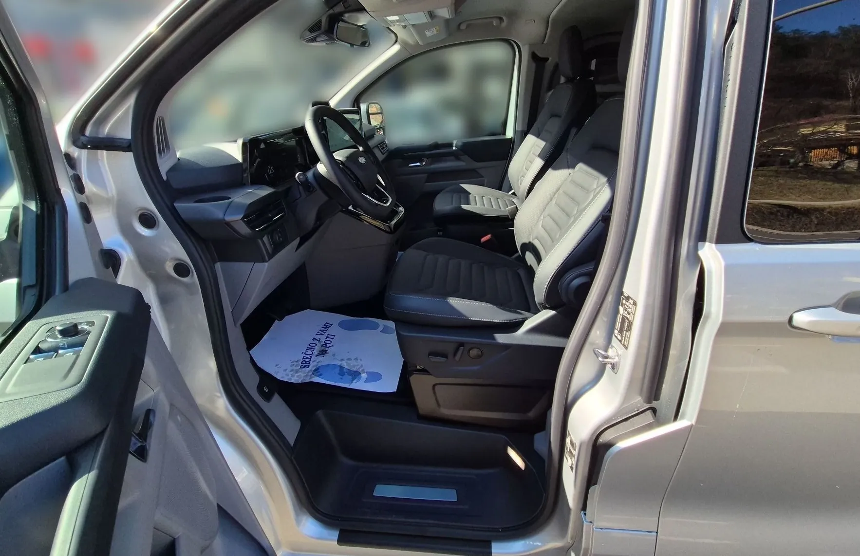Zunanja slika - Ford Tourneo - Custom TITANIUM X 2.0 TDCi 170PS A8 L2 FWD - 10