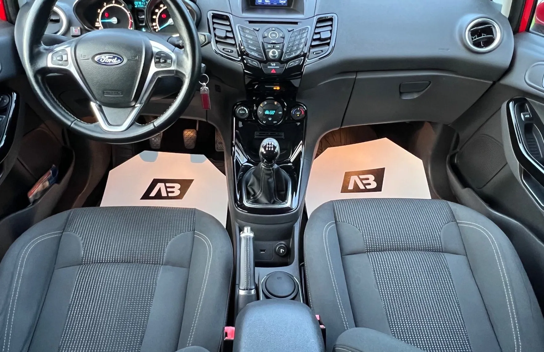 Zunanja slika - Ford Fiesta - 1.25l+LED+ALU+TITANIUM+TEMP... - 12