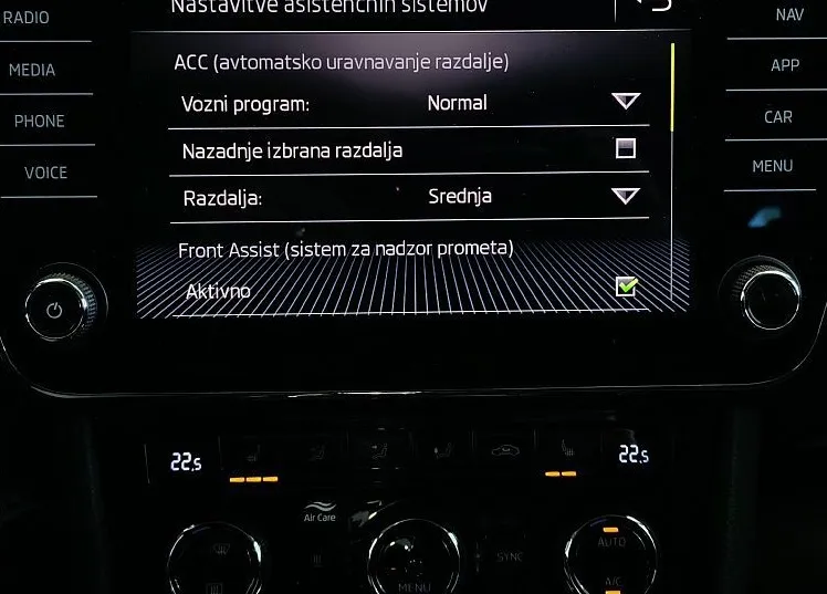 Zunanja slika - Škoda Superb - 2.0TDI-190KM-DSG-SPORTLINE-LED-KAMERA-NAVI-ACC- - 14