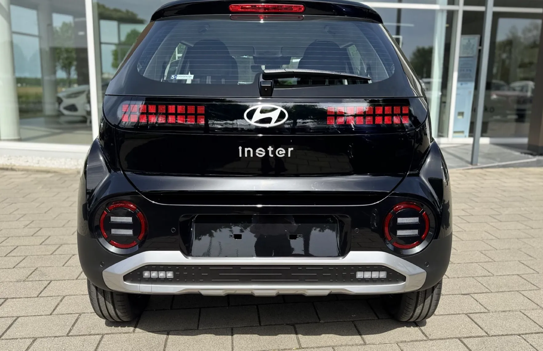 Zunanja slika - Hyundai Inster - 42 kWh - 18