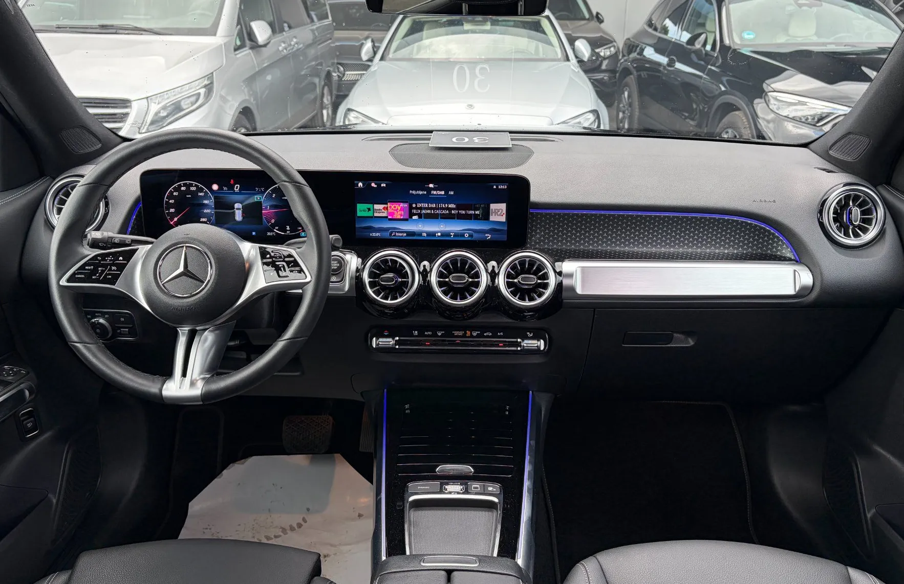 Zunanja slika - Mercedes-Benz GLB-Razred - GLB 180 d Progressive Avt. - 9