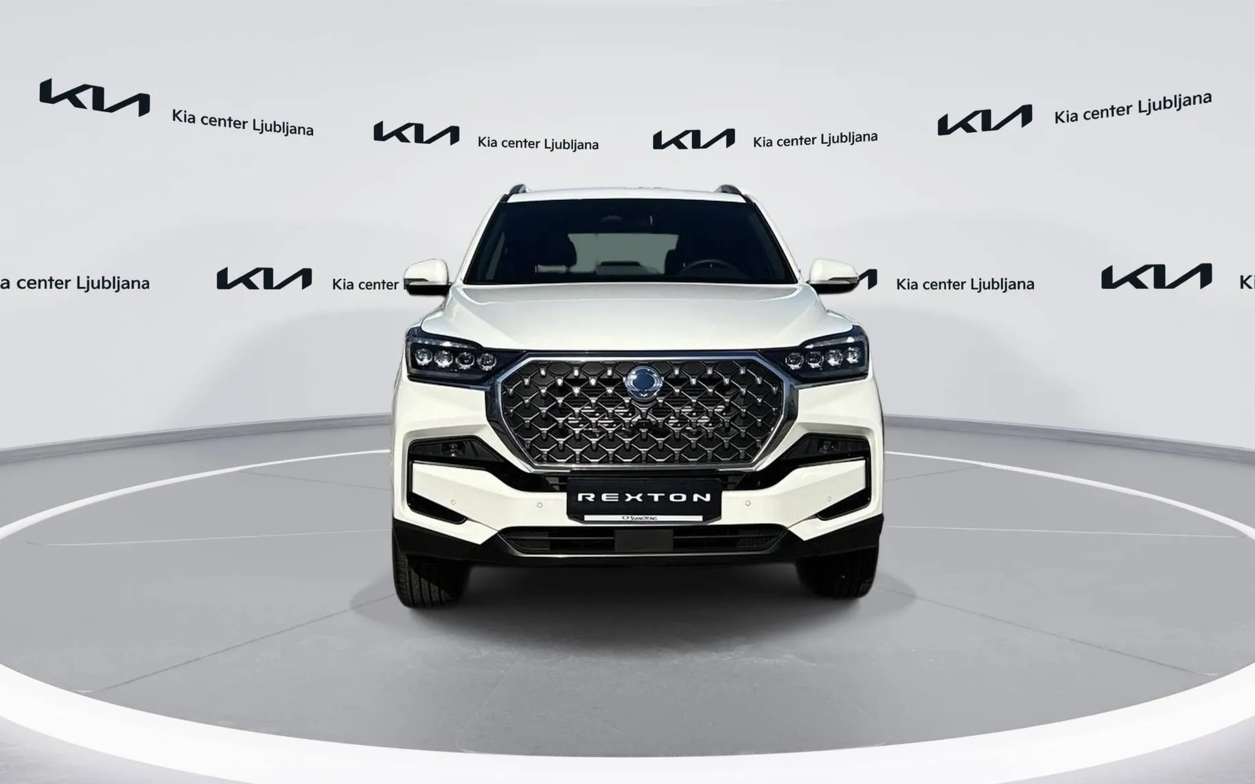 Zunanja slika - KG Mobility Rexton - 2.2 XDI LIMITED EXCLUSIVE PANORAMA+ 4x4 A T - 2
