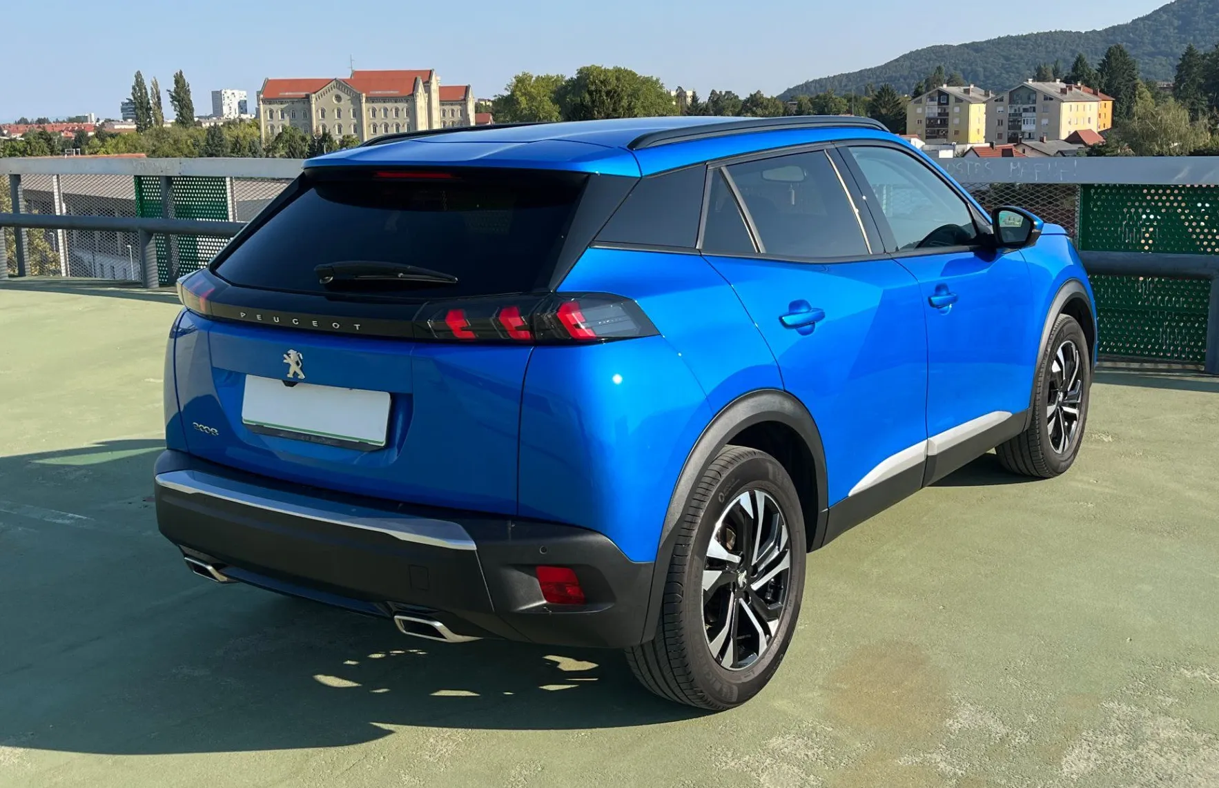Zunanja slika - Peugeot 2008 - 1.2 PureTech 130 S S Allure Avt. ACC.LED.VZR.KAM - 5