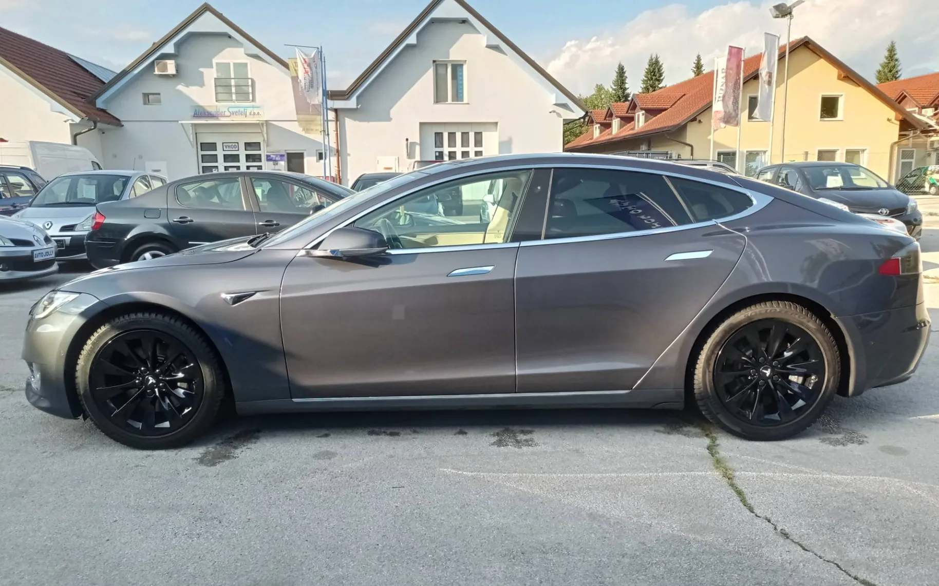 Zunanja slika - Tesla Model S - Model S - 1