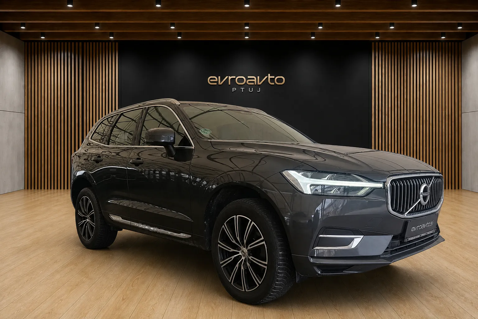 Zunanja slika - Volvo XC60 - D4 A AWD Inscription•Head-Up•Panorama... - 6