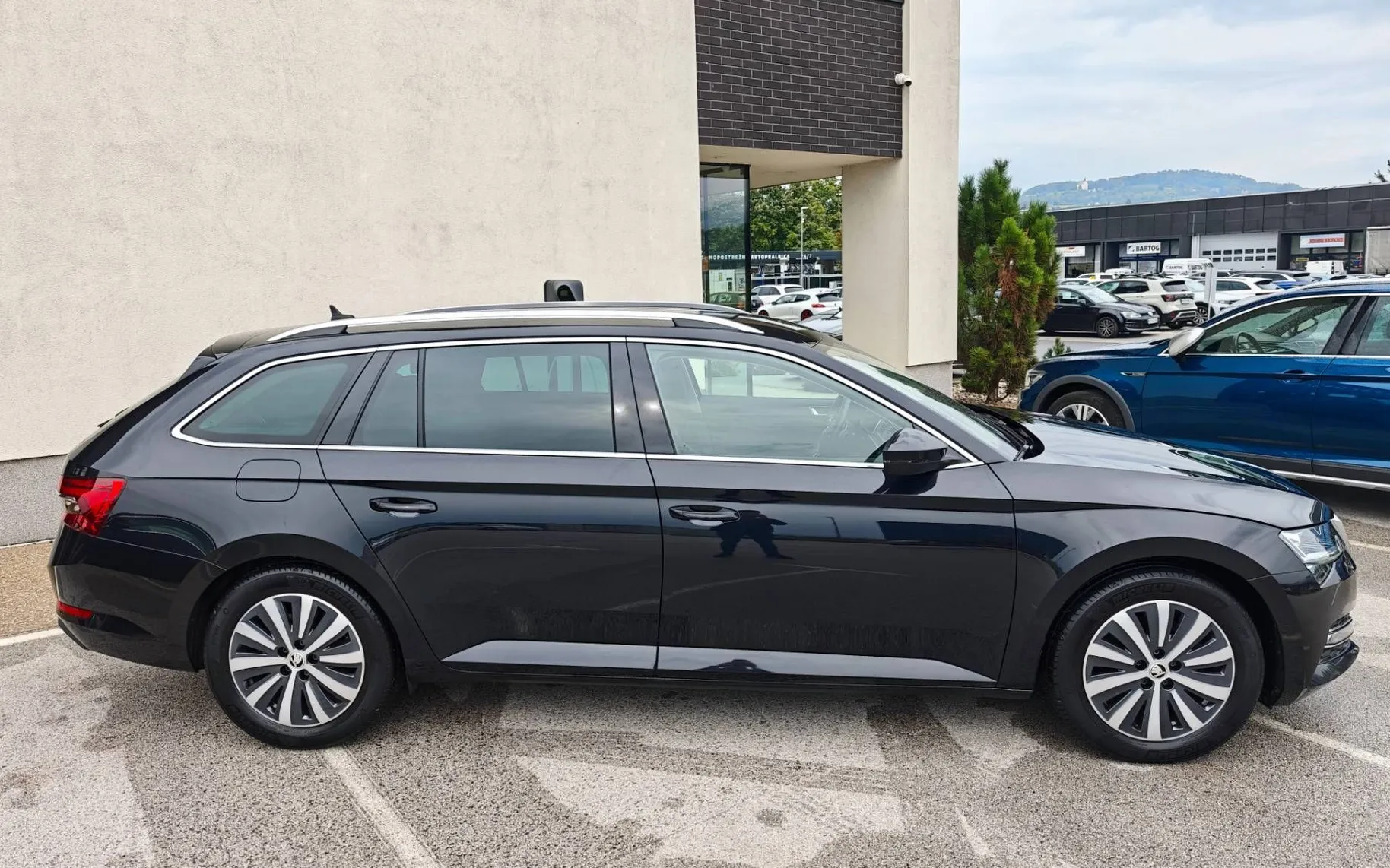 Zunanja slika - Škoda Superb - 2.0 TDI STYLE DSG ACC VIRTUAL MATRIX VL.KLJUKA... - 7