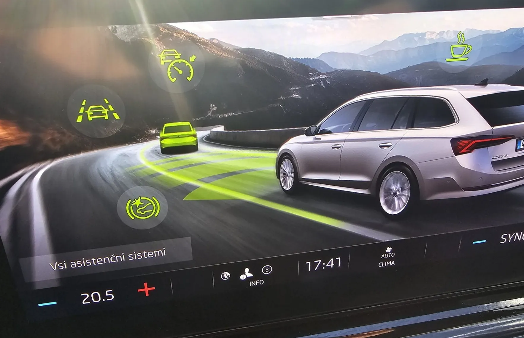 Zunanja slika - Škoda Octavia - 2.0 TDI  EXECUTIVE DSG|FuLED|alu|wirtual|Multifunk - 18