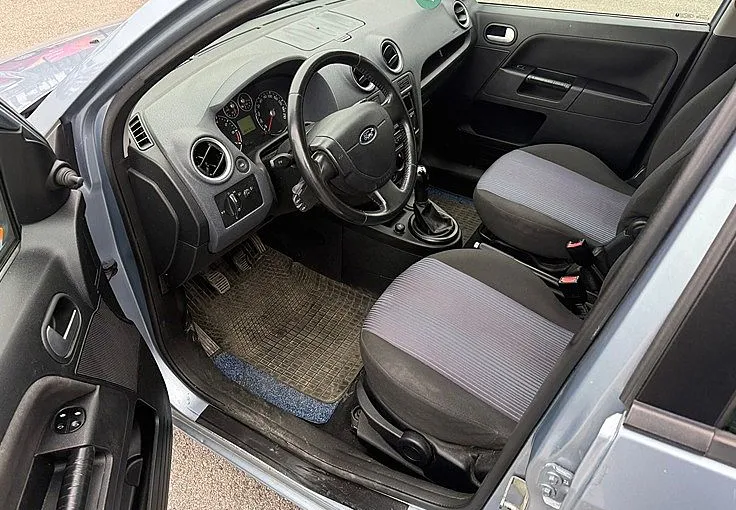 Zunanja slika - Ford Fusion - Comfort 1.4 16V - 5