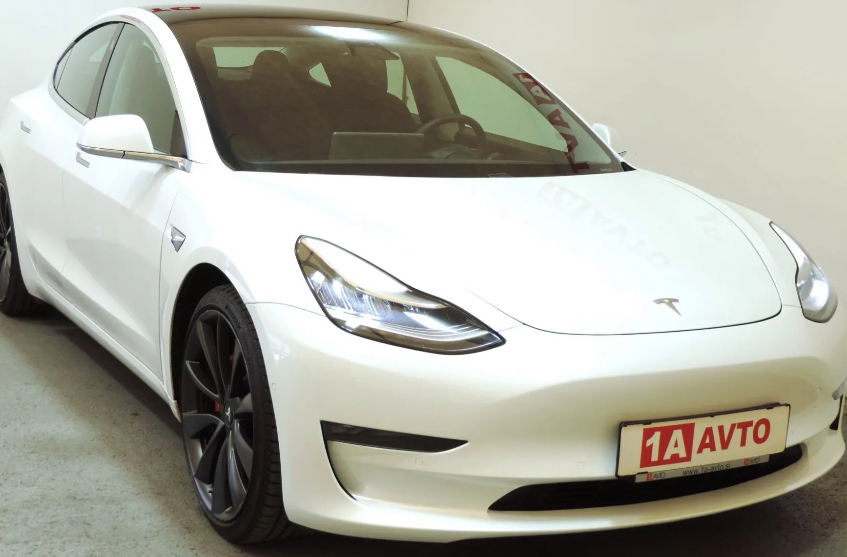 Zunanja slika - Tesla Model 3 - Performance AWD  Dual Motor 2x65 kW - 3