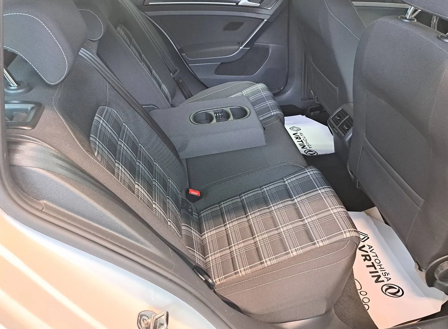 Zunanja slika - VW Golf - Variant 2.0 GTD - 16